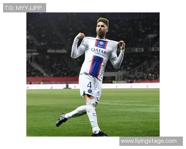 拉莫斯领衔足球传奇之路从少年成长到世界级球星的辉煌旅程