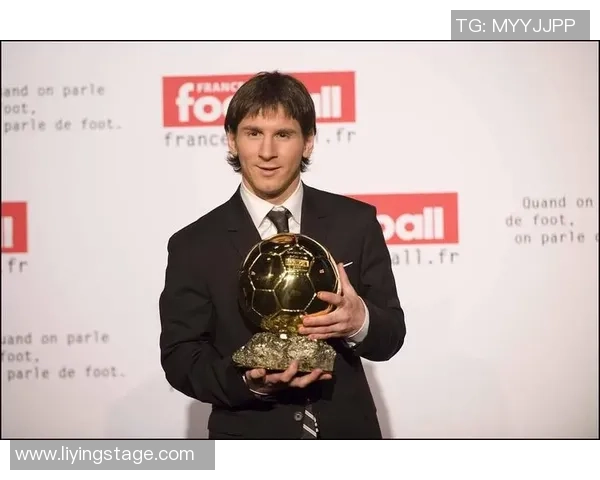 梅西：足球三号球星的传奇之路与全球影响力