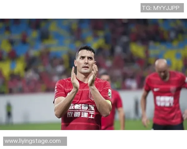 足球明星泪目瞬间揭示职业背后的痛苦与坚持